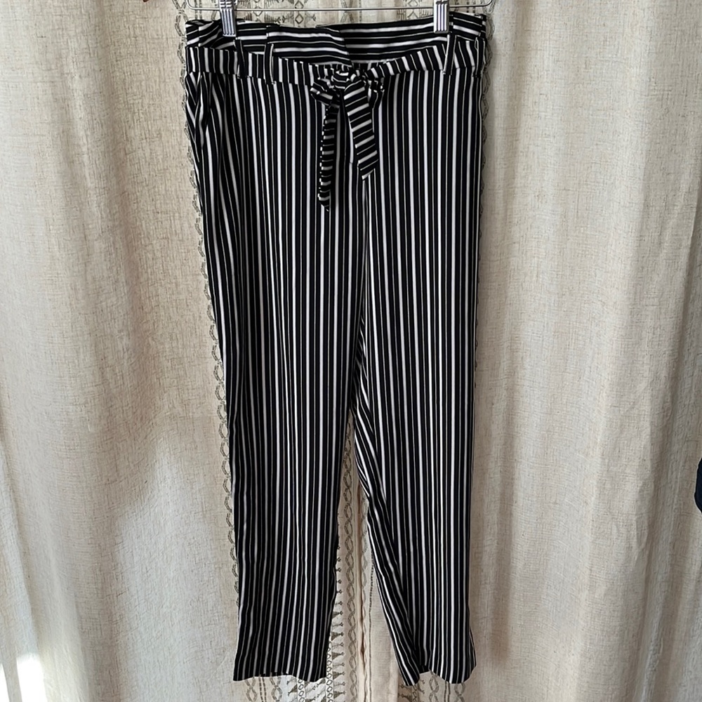 Striped slim leg tie waist ankle pants
